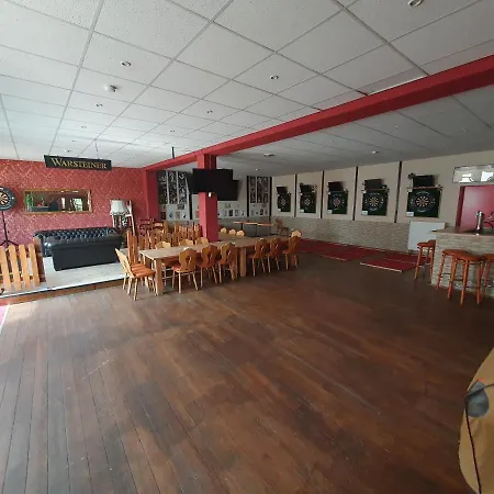 Restaurant & '44 Forty Four Отель *