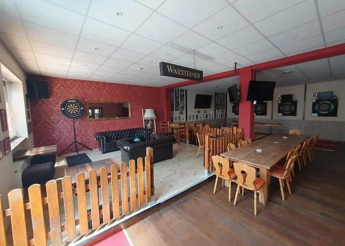 Hotel Restaurant & '44 Forty Four